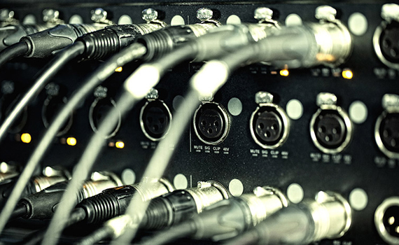 attrezzatura audio professionale